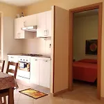 Gaia Holidays شقة تْشيفالو