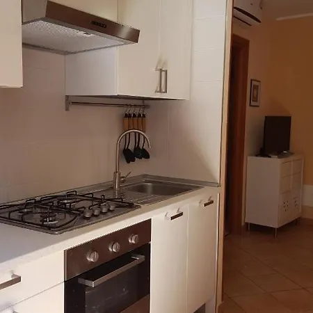 Gaia Holidays 公寓 切法卢