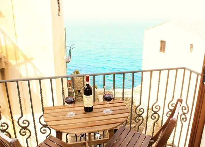 Gaia Holidays Cefalù